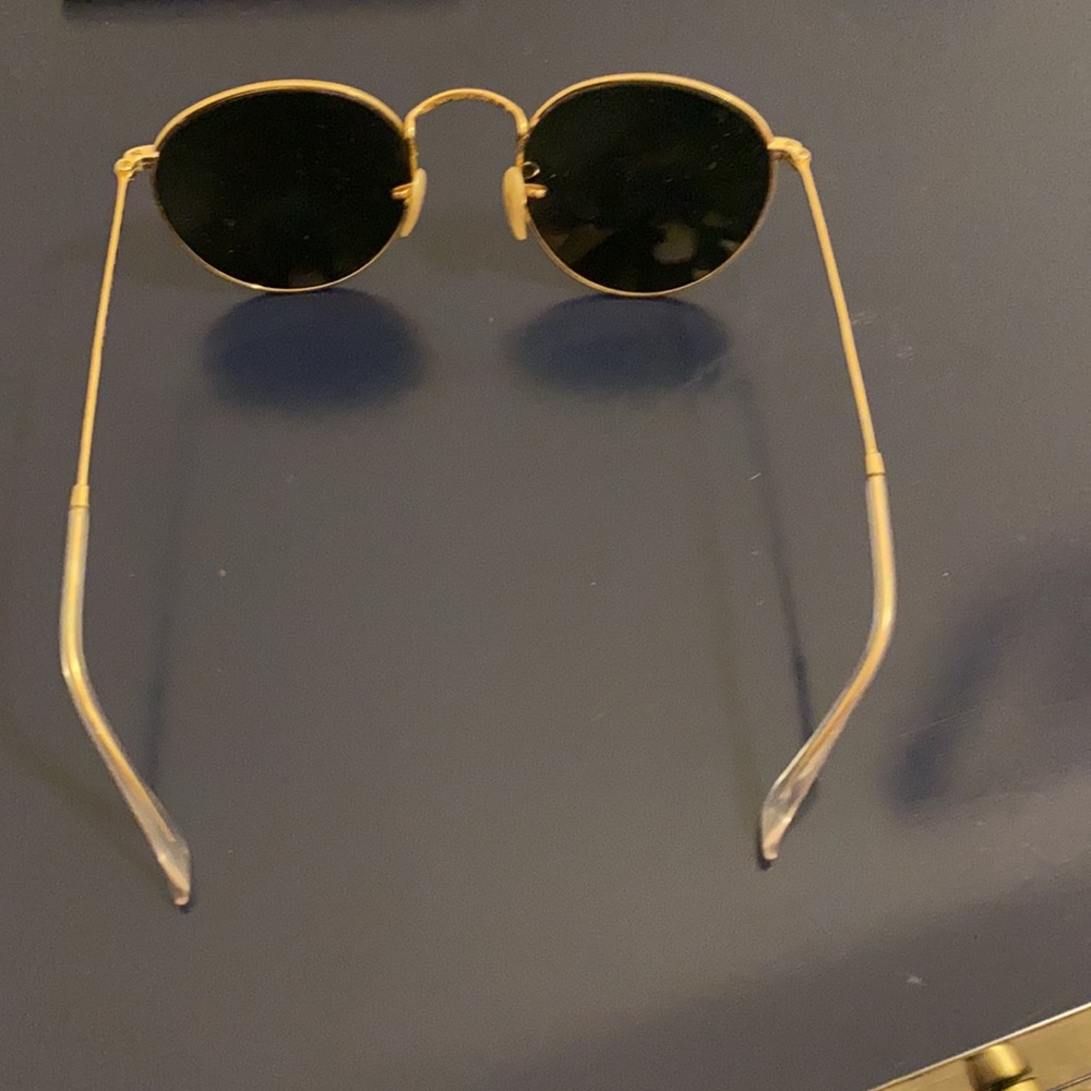 Rounded Ray-Bans - image 3